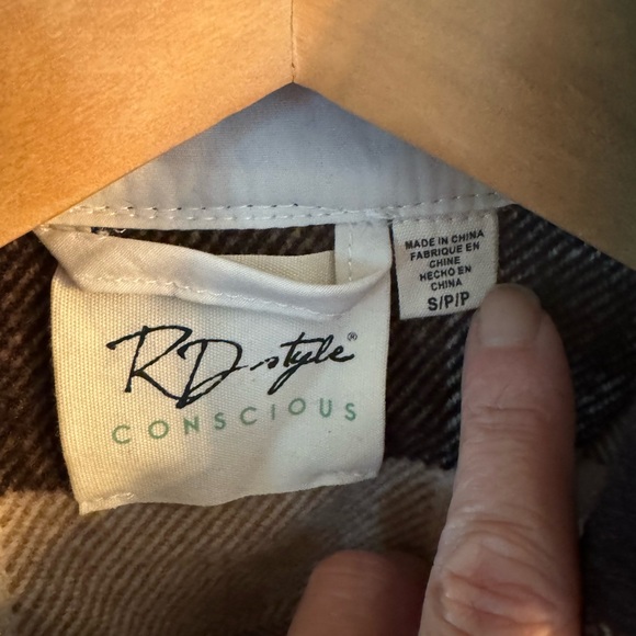 RD style fall coat - Picture 2 of 3